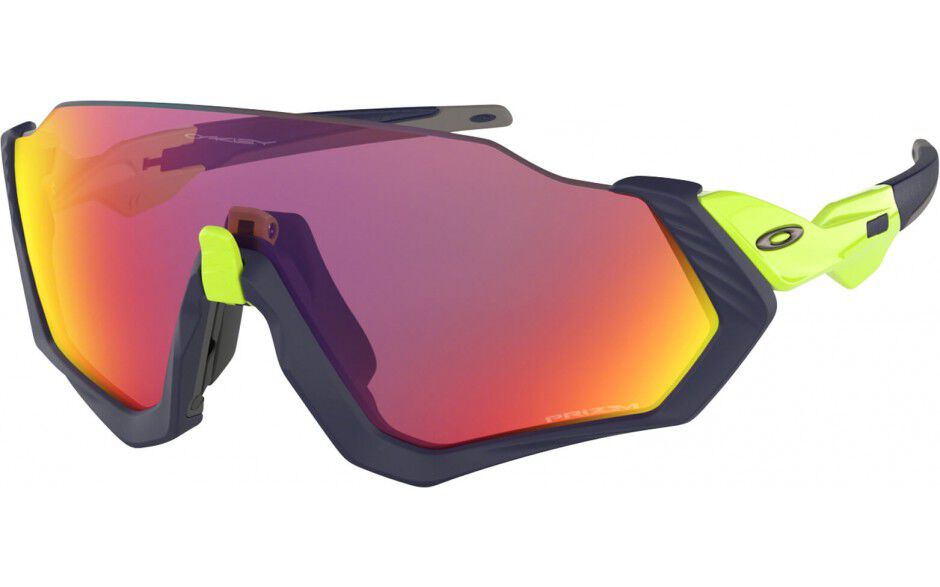 Oakley urheiluaurinkolasit